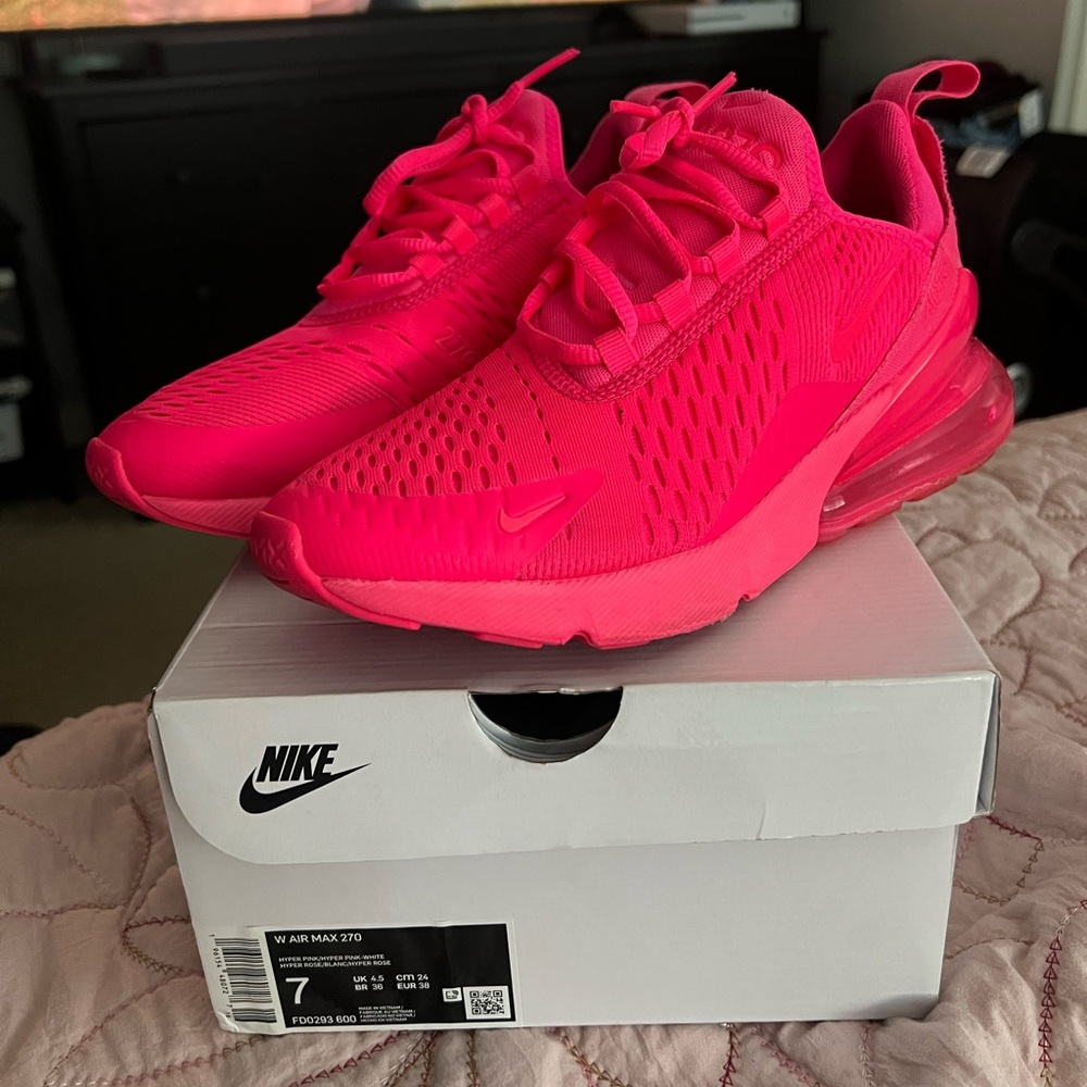 Nike Air Max 270